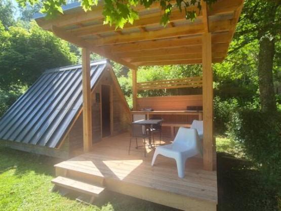Cabaña 9 m² (1 habitación) + terraza cubierta - sin sanitarios