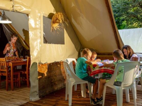 Tienda Lodge Amazone 22m² sobre pilotes - sin baño