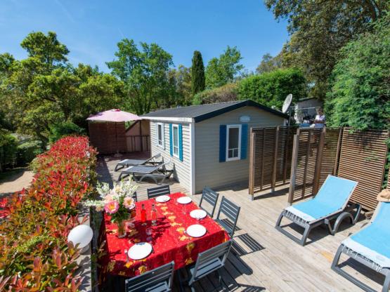 Mobilhome Confort+ 25 m² Confort + (2 habitaciones) - aire acondicionado + terraza cubierta