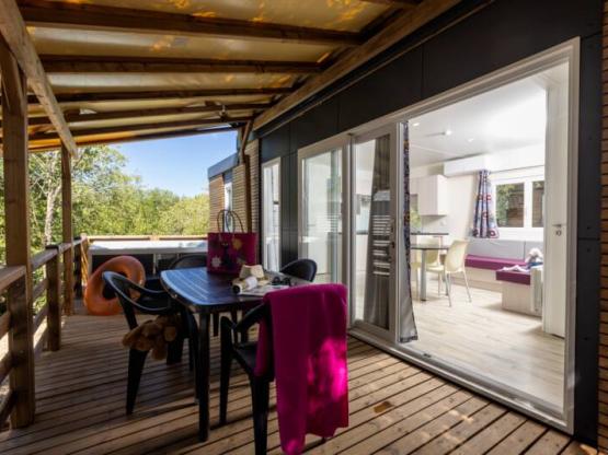 Mobiluxe Premium con bañera de hidromasaje