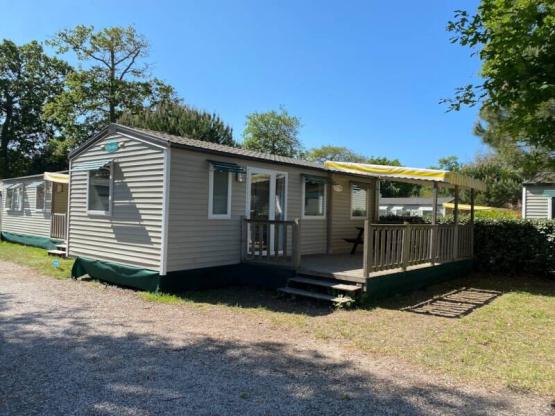 Mobilhome  Confort 34m² (3 habitaciones) + Terraza semi-cubierta