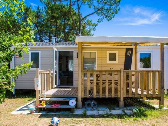 Stacaravan Confort 3 slaapkamers 34m²