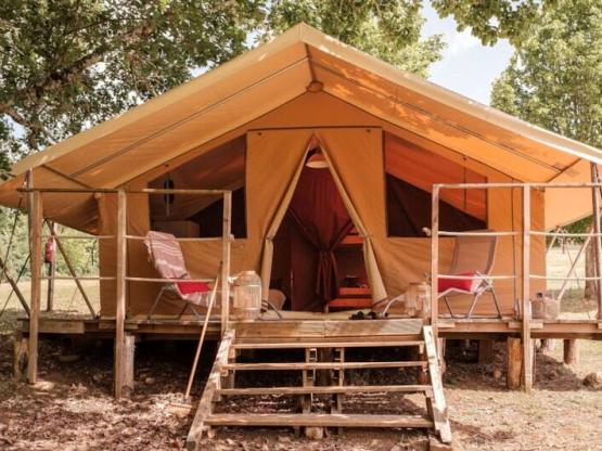 Tienda Lodge 35 m² / 2 habitaciones (sin sanitarios) - 10m² terraza cubierta