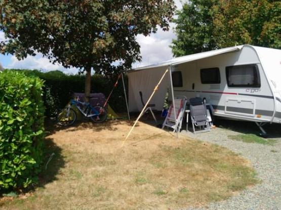 Parcela 80m²