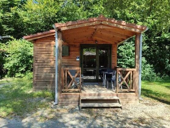Chalet  CONFORT Nelia 23 m² (1 Kamer) + overdekt terras 8 m² + airconditioning + TV