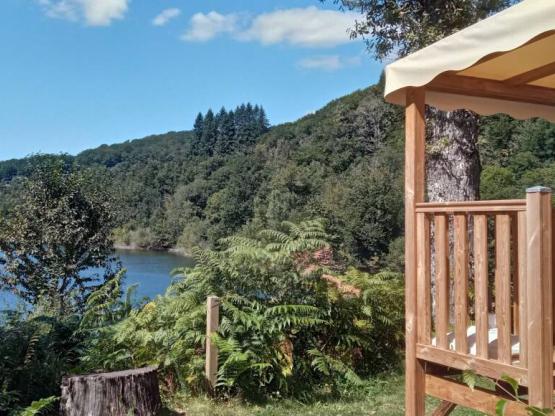 Mobilhome  Selves (con vista al lago)