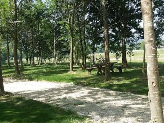 Parcela sin electricidad