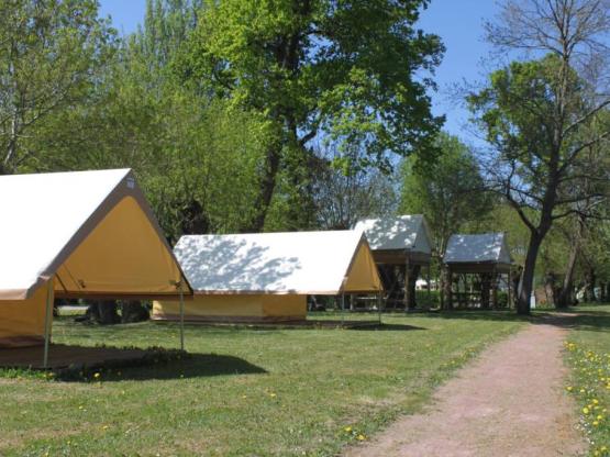 Tienda Treck Standard 1 habitacion (sin baño)