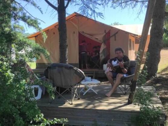 Tienda Safari Family (sin baño)