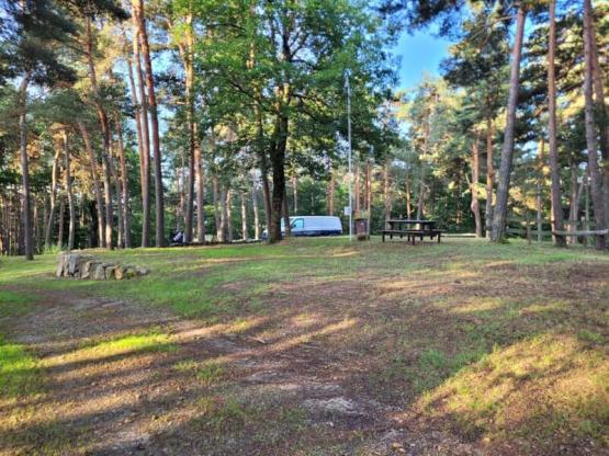 Parcela para tienda, caravana y camper