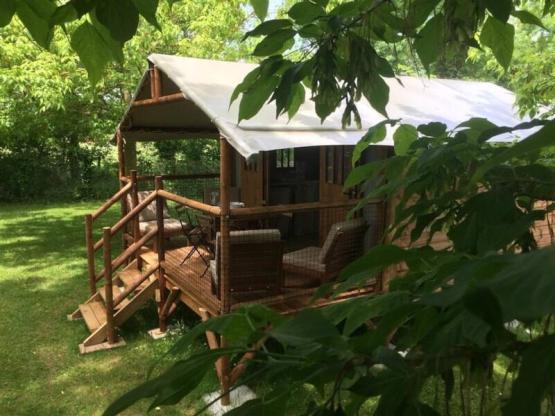 Lodge Vista sobre el rio (2 habitaciones) + Terraza cubierta