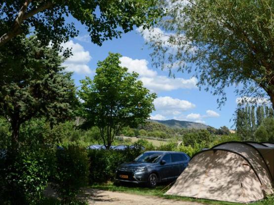 Forfait: Parcela + coche + tienda