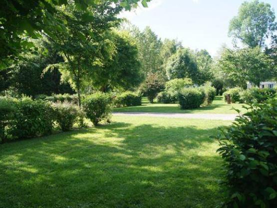 Pitch Trekking Package by foot or by bike with tent without electricity