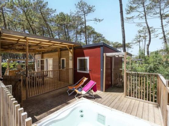 Cottage Duo PREMIUM - Jacuzzi® 10P