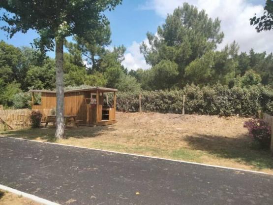 Paquete A : Parcela + vehículo