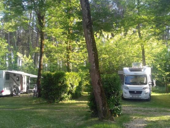 Lugar sombreado, medio sombreado o soleado para elegir