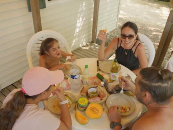 Mobilhome SUN 24m² - terraza cubierta - 2 habitaciones