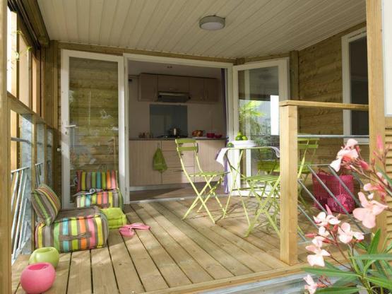Mobilhome HIBISCUS 25m² (2 habitaciones) con terraza + aire acondicionado