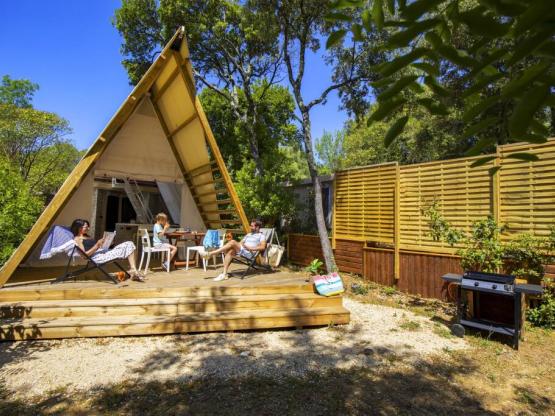 tienda Glamping Victoria **** (2 habitaciones + 1 cuarto de baño + aire acondicionado)