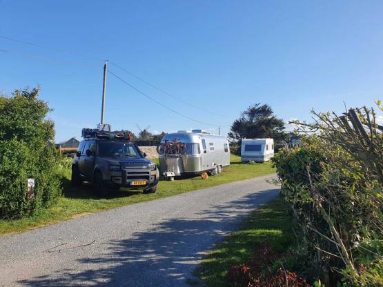 Parcela Natura con electricidad de 10 amperios