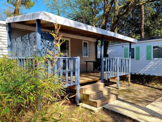 Mobilheim Confort 22-28m² - 2 Schlafzimmer - überdachte Terrasse + TV