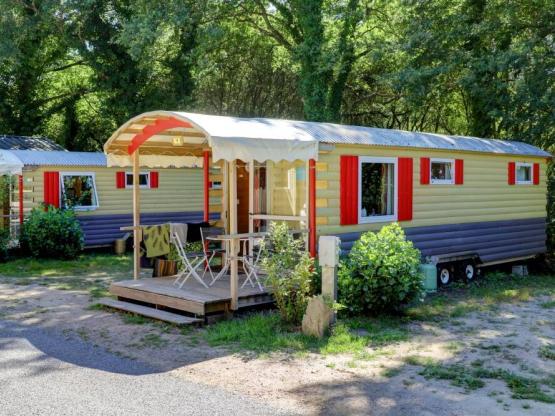 Roulotte 4 persia. por noche - 1 habitación con baño
