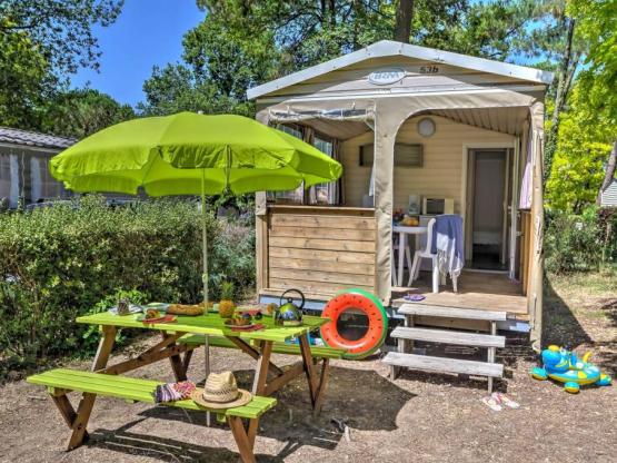 Cabane Nature 2sz - ohne Sanitäranlagen | INSOLITE - 19m² überdachte Terrasse - ohne TV
