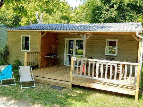 Chalet PREMIUM 48 m² (3 habitaciones) + Terraza semi-cubierta + TV