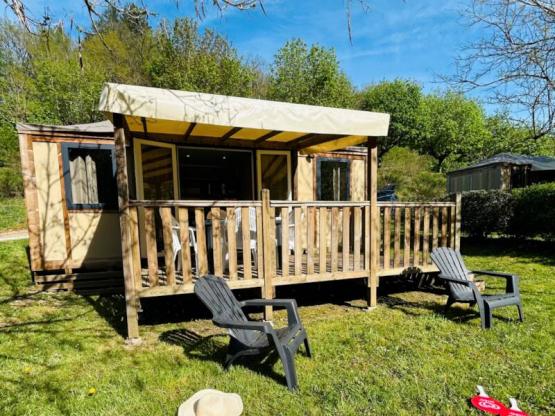 Mobilhome CORFOU 15.20m² + terraza cubierta 9.40m² ( sin baño) - idéal pour 2 -