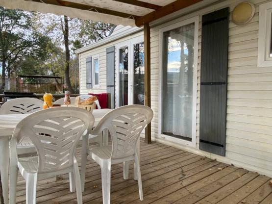 Mobil-home 3 habitaciones / COMFORT (CLIM + PLANCHA + TV)