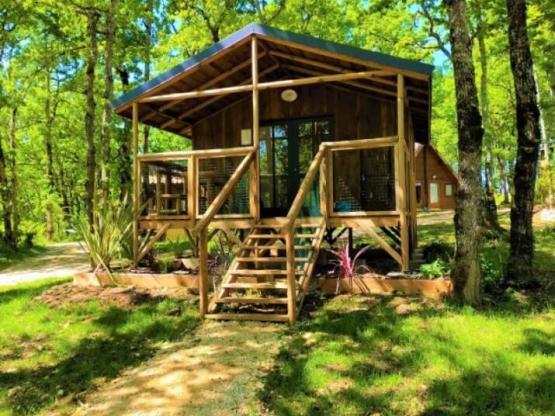 DELUXE DUO CABIN ON PILOTIS PANORAMIC VIEW