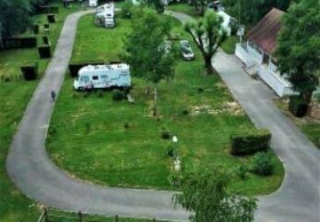 Camping Onlycamp Pesmes La Colombière