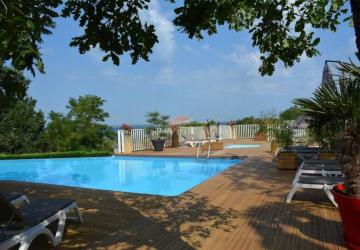 Les Ventoulines Village & Spa