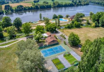 Flower Camping LES BERGES DE LA DORDOGNE