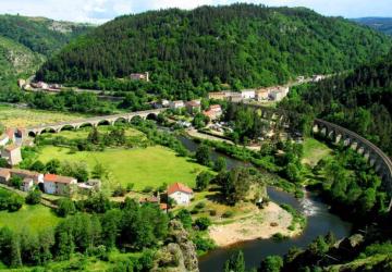 Camping Les Eaux Vives