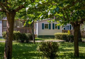 Flower Camping Le Pont du Tarn