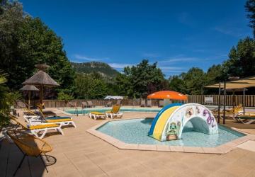 Flower Camping Le Pont du Tarn