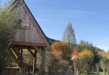 Domaine La Roche D'Ully ****