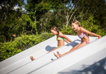 Domaine La Roche D'Ully ****