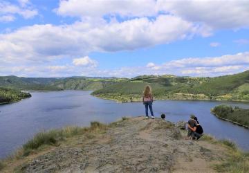 Flower Camping Le Belvédère - Auvergne - Cantal