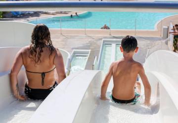 Camping Nature L'Airial****