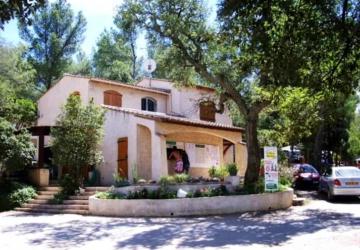 Camping Les Bois de Mont-Redon