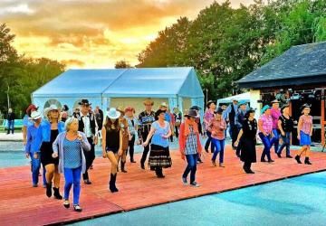 Flower Camping Des 2 Rivières